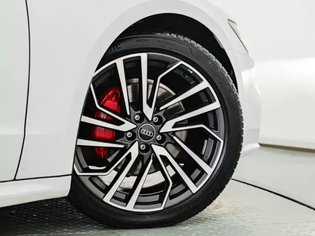 Audi A7 — Фото автомобиля 6