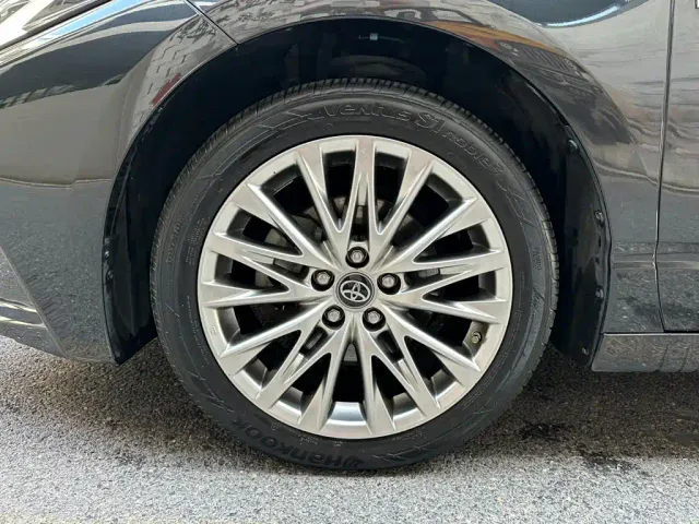 Toyota Avalon — Фото автомобиля 6