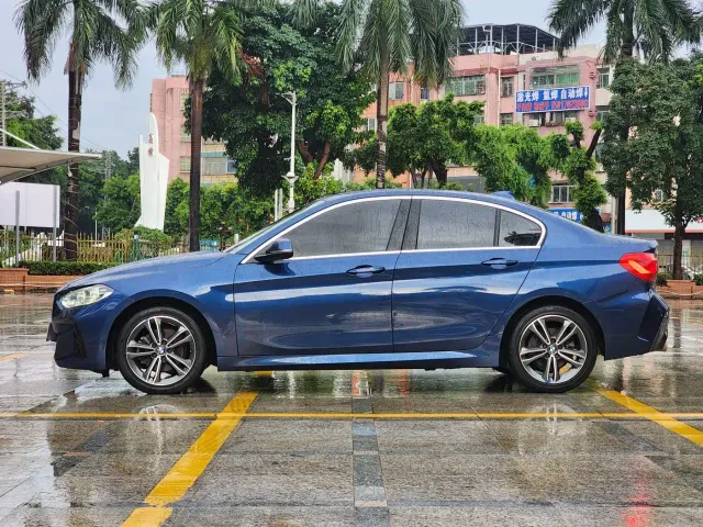 BMW 1 Series — Фото автомобиля 4