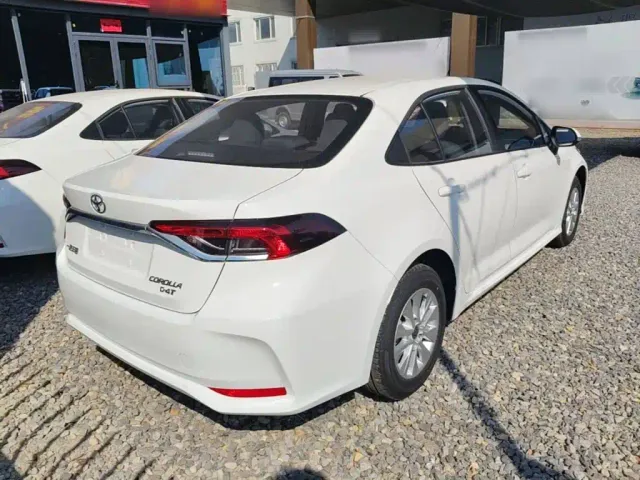 Toyota Corolla — Фото автомобиля 6