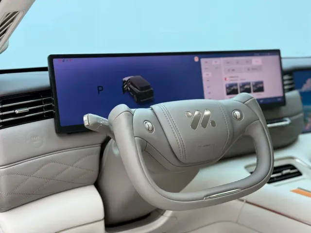 IM Motors LS9 — Фото автомобиля 16