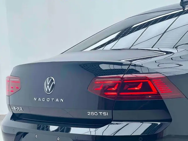 Volkswagen Magotan — Фото автомобиля 8