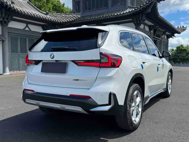 BMW X1 — Фото автомобиля 6
