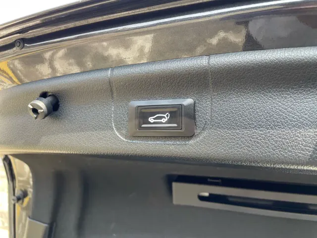 Mercedes-Benz C-Class — Фото автомобиля 26