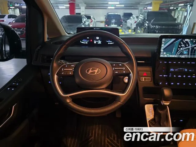 Hyundai Staria — Фото автомобиля 13