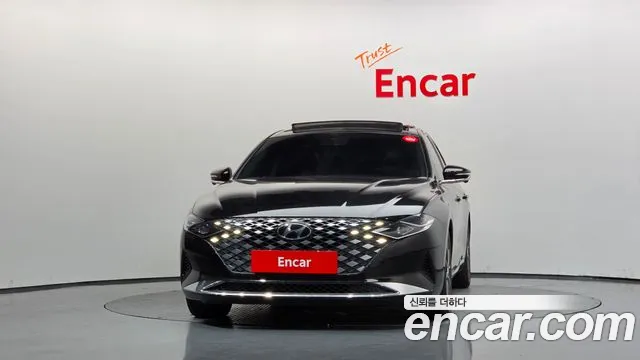 Hyundai Grandeur Новый Grandeur IG — Фото автомобиля 2