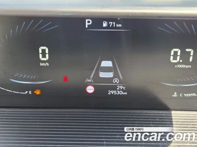 Hyundai Staria — Фото автомобиля 8