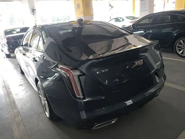 Cadillac CT4 — Фото автомобиля 4