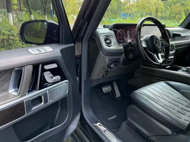 Mercedes-Benz G-Class — Фото автомобиля 7