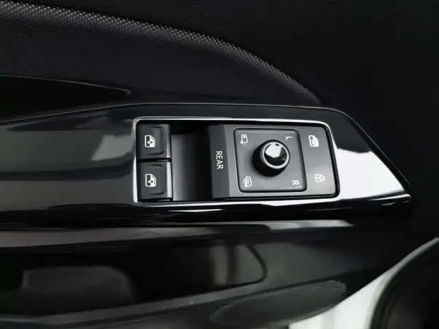 Volkswagen ID.3 — Фото автомобиля 9