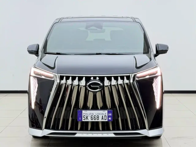 GAC Trumpchi M8 — Фото автомобиля 2