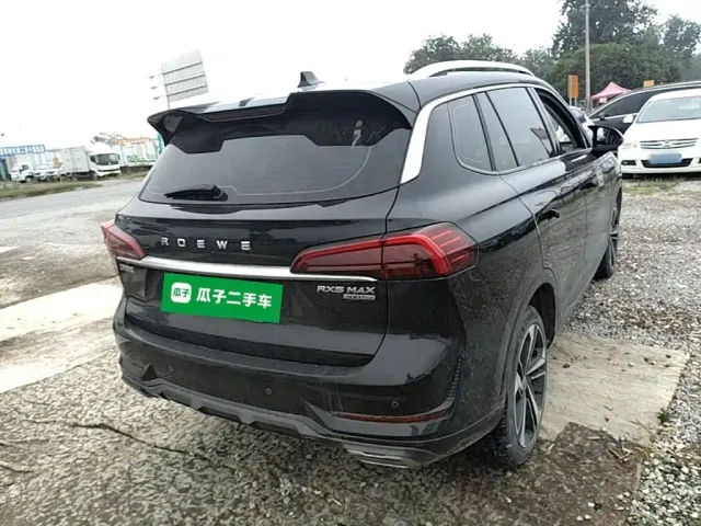 Roewe RX5 Max — Фото автомобиля 6