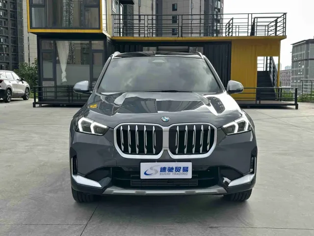 BMW X1 — Фото автомобиля 2