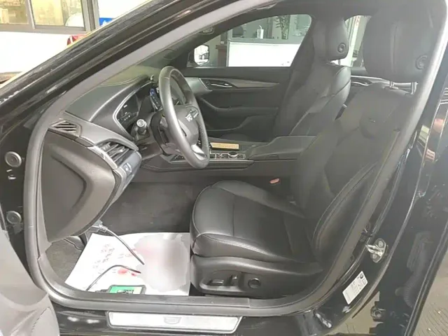 Cadillac CT5 — Фото автомобиля 14