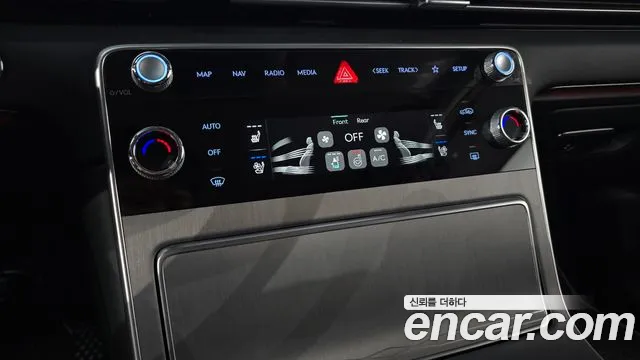 Genesis GV80 — Фото автомобиля 26