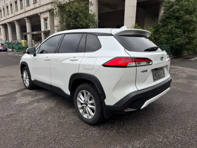 Toyota Corolla Cross — Фото автомобиля 9
