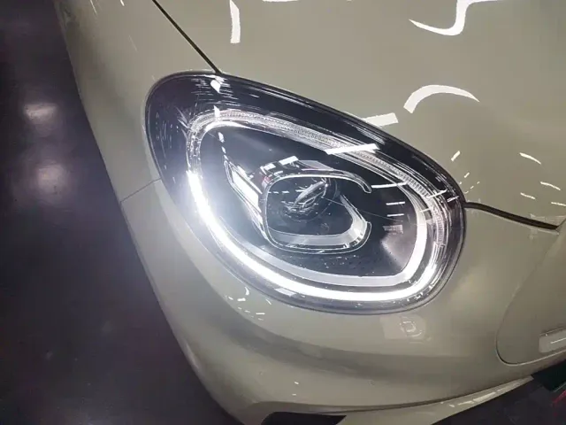Leapmotor T03 — Фото автомобиля 10