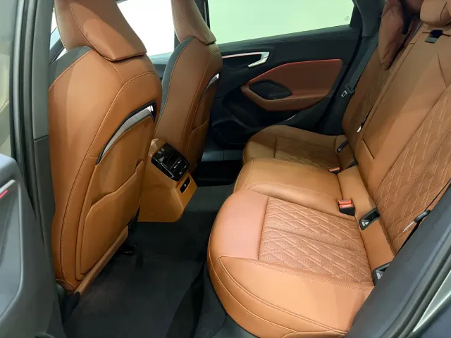 Audi A5L — Фото автомобиля 9
