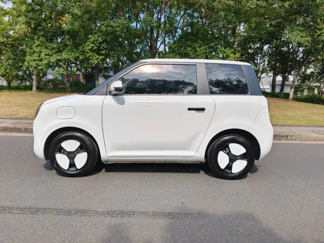 Changan Lumin — Фото автомобиля 3