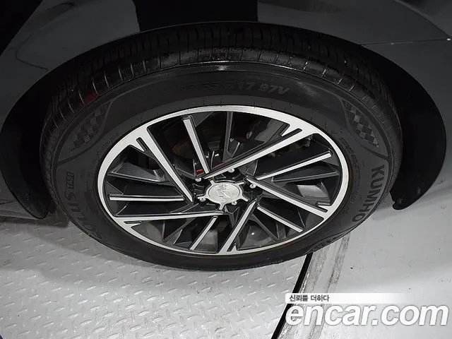 Hyundai Grandeur Grandeur (New) — Фото автомобиля 9