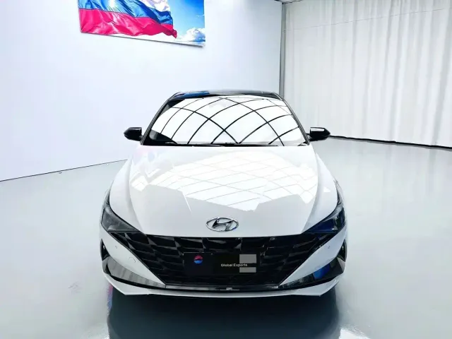 Hyundai Elantra — Фото автомобиля 2
