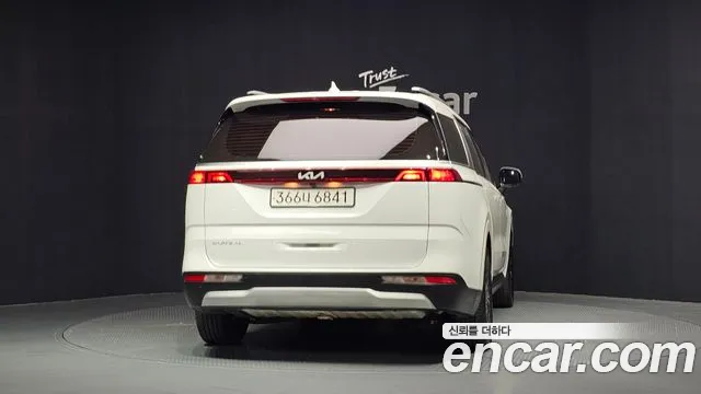 Kia Carnival 4th Gen — Фото автомобиля 4