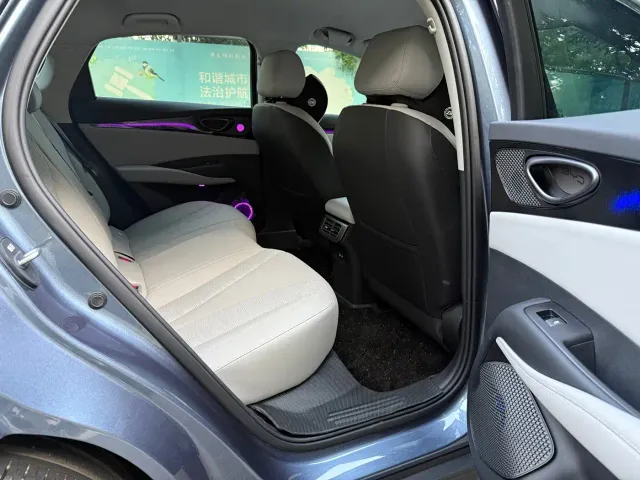BYD Seal 06 — Фото автомобиля 9