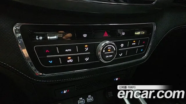 KG_Mobility_Ssangyong Rexton Новый Rexton Sport Дизель 2.2 2WD — Фото автомобиля 17