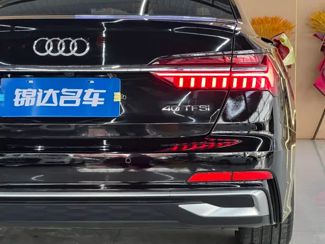 Audi A6L — Фото автомобиля 9