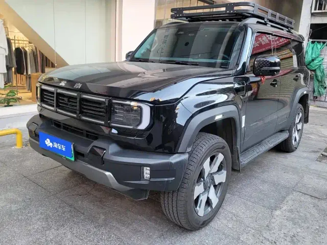 Фотография автомобиля — BAIC BJ40