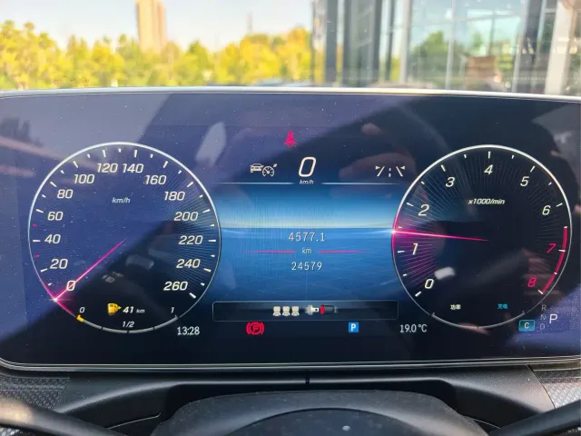 Mercedes-Benz C-Class — Фото автомобиля 16