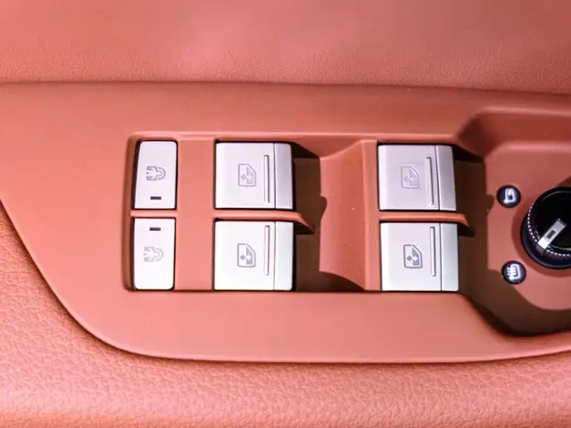Audi A6L — Фото автомобиля 17