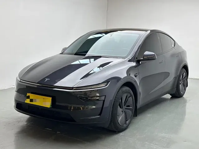Фотография автомобиля — Tesla Model Y