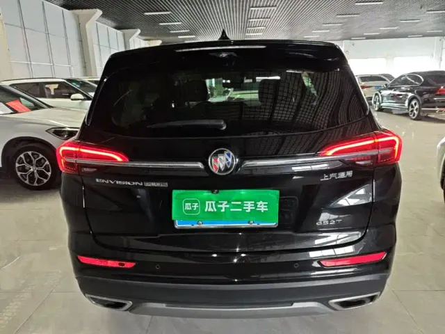 Buick Envision Plus — Фото автомобиля 5