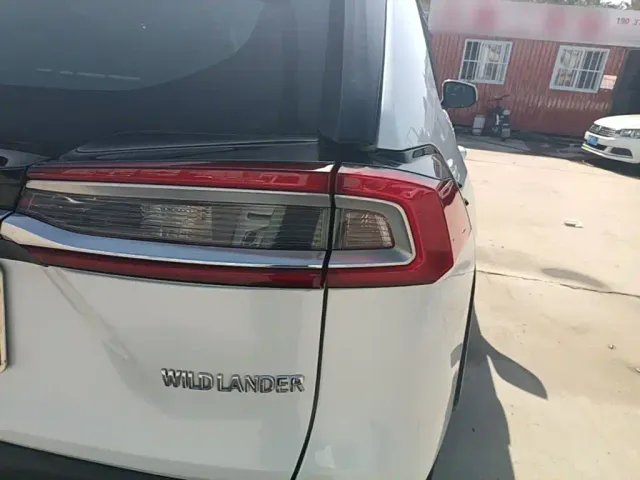 Toyota Wildlander — Фото автомобиля 7