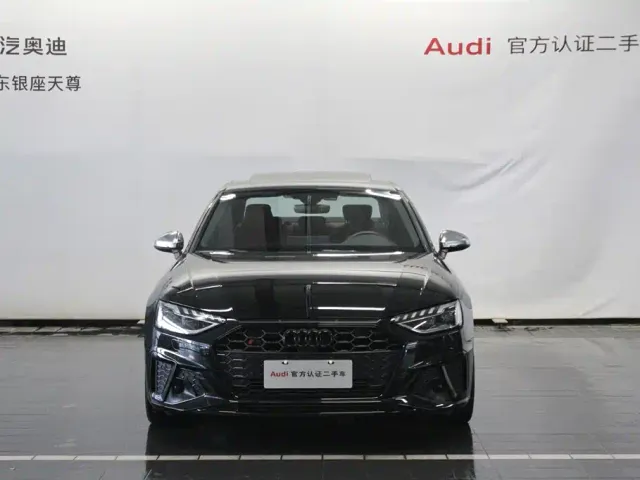 Audi S4 — Фото автомобиля 2