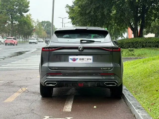 Changan Changan UNI-Z New Energy 2024 Blue Whale Smart Electric iDD 125km Excellence Model — Фото автомобиля 5