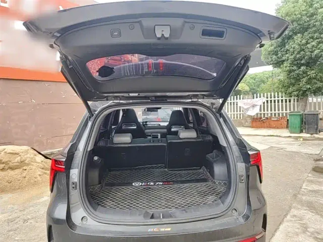 Changan CS75 Plus — Фото автомобиля 18