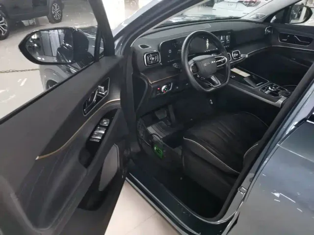 Chery Tiggo 9 — Фото автомобиля 15