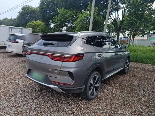 BYD Song PLUS — Фото автомобиля 6