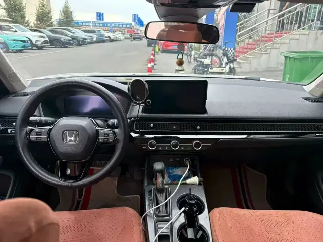 Honda Civic — Фото автомобиля 9