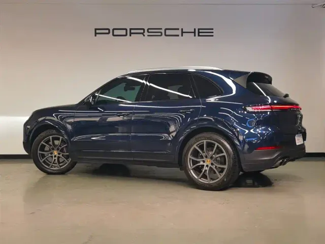 Porsche Cayenne — Фото автомобиля 2