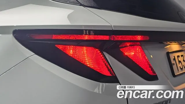 Hyundai Tucson Tucson (NX4) Бензин 1.6 турбо 2WD — Фото автомобиля 23