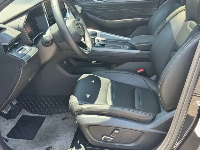 Geely Xingrui — Фото автомобиля 5