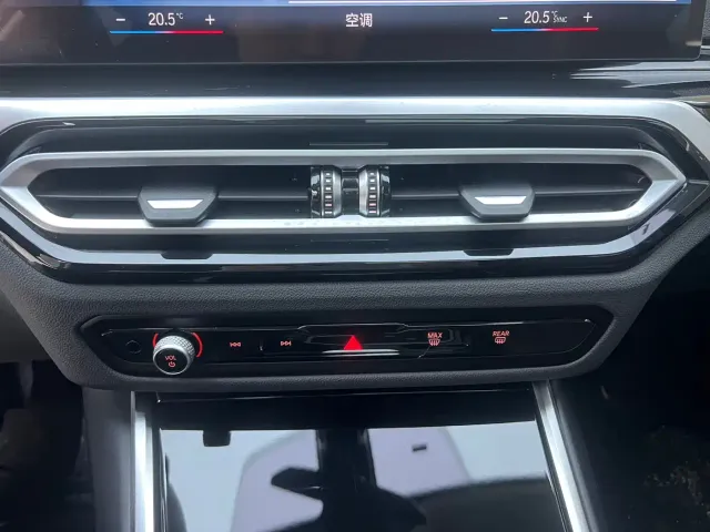 BMW 3 Series — Фото автомобиля 10