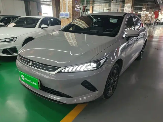 Фотография автомобиля — BYD Qin PLUS