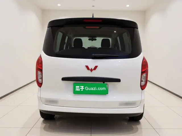 Wuling Motors Wuling Hongguang New Energy 2024 Model Pure Electric 300KM Utility Version — Фото автомобиля 3