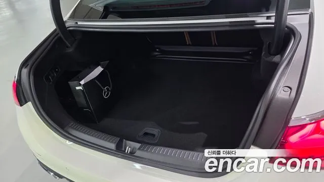 Mercedes-Benz E-Class W214 — Фото автомобиля 10