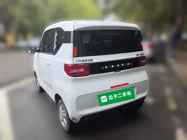 Wuling Hongguang Mini EV — Фото автомобиля 4