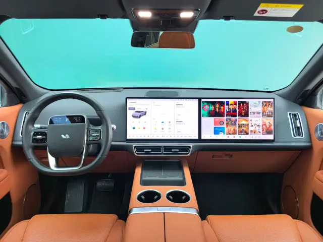 Li Auto L8 — Фото автомобиля 7
